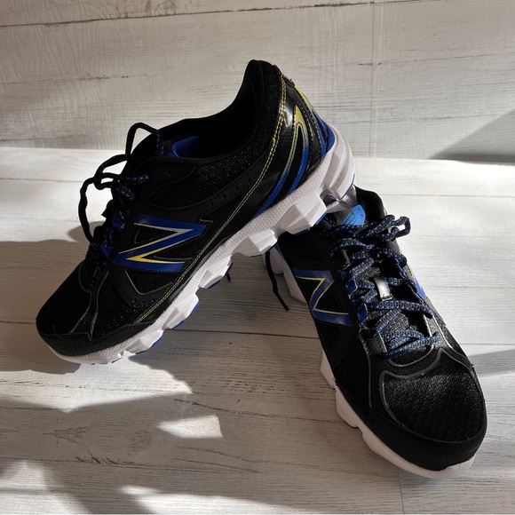 New Balance 750v3 M750 Men\'s Size 9 4E Extra Wide Running Shoes Black/Blue NIB main image 9